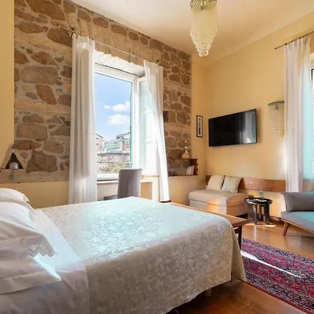 Palm Gallery Hotel 3*