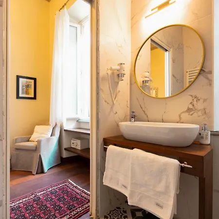 Palm Gallery Hotel 3*