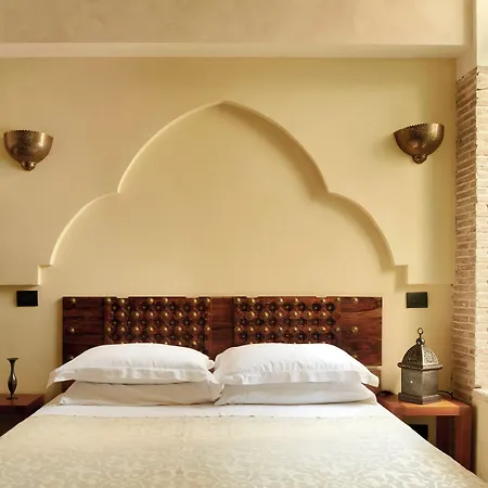 Otel Palm Gallery 3*
