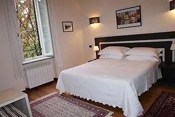 Hotel Palm Gallery