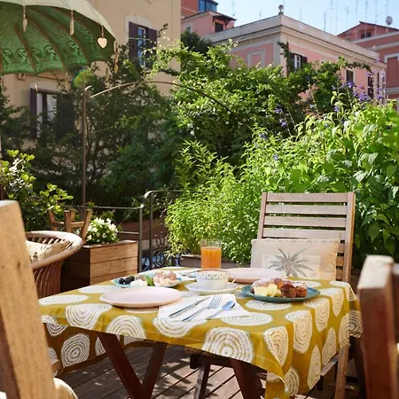 Palm Gallery Hotel 3*