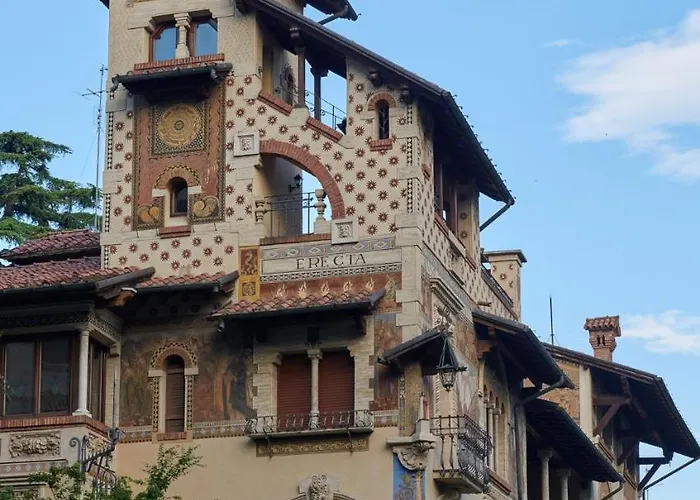 Palm Gallery Отель