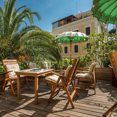 Palm Gallery Hotel 3*