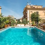 Palm Gallery