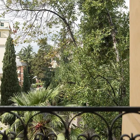 Palm Gallery 3* روما